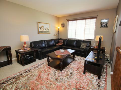 2031 Concord Dr, Mchenry, IL 60050 photo 2