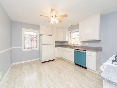1537 N Hillside Ave, Berkeley, IL 60163 photo 8