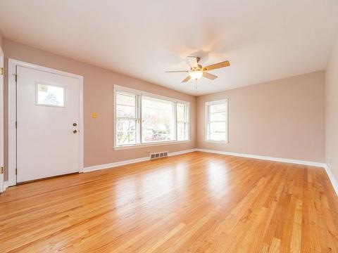 1537 N Hillside Ave, Berkeley, IL 60163 photo 4