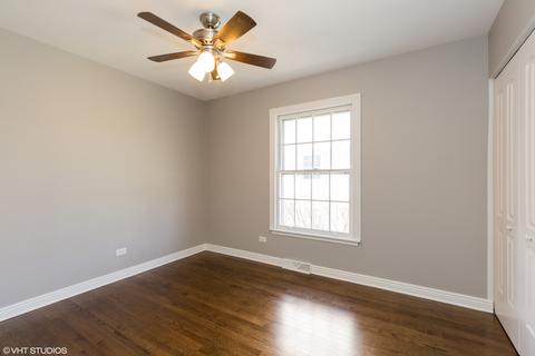 435 E Berry Rd, Barrington, IL 60010 photo 9