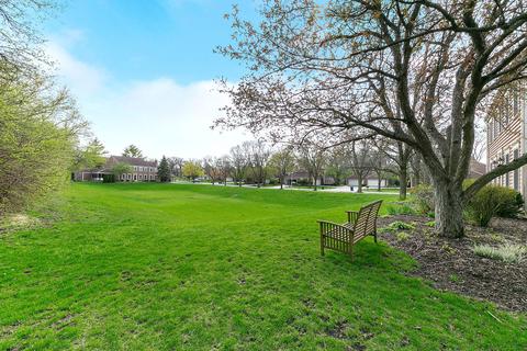 1611 Stonebridge Trl, Wheaton, IL 60189 photo 27