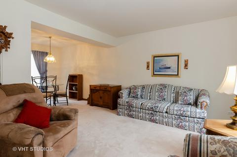 1139 Sawmill Ln, Algonquin, IL 60102 photo 2