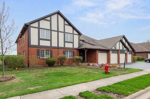 245 Windsor Ln #D, Willowbrook, IL 60527 photo 2
