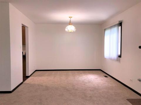 1511 Johnstown Ct, Wheaton, IL 60189 photo 5