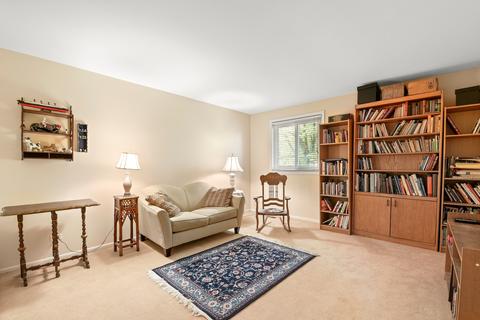 1228 Exeter Ct, Wheaton, IL 60189 photo 14