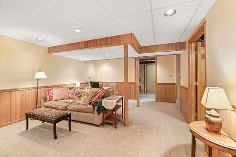 1228 Exeter Ct, Wheaton, IL 60189 photo 19
