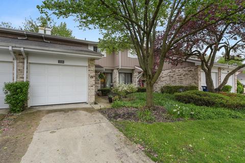 1228 Exeter Ct, Wheaton, IL 60189 photo 3