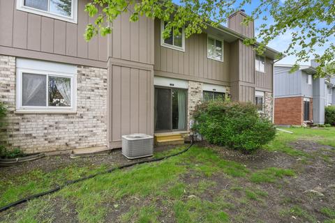 1228 Exeter Ct, Wheaton, IL 60189 photo 24