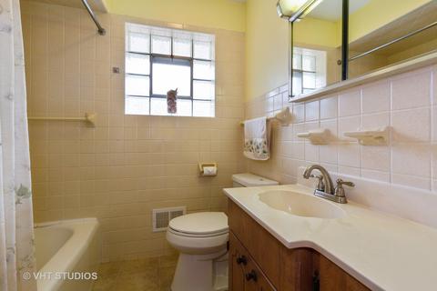 7412 N Oleander Ave, Chicago, IL 60631 photo 8