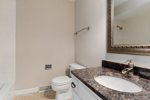 205 Willoway Dr, Naperville, IL 60540 photo 11