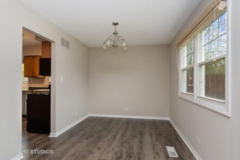 205 Willoway Dr, Naperville, IL 60540 photo 6