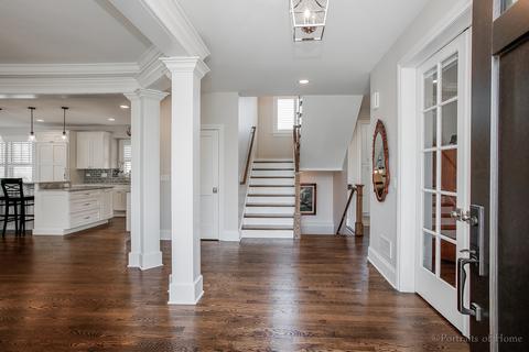 1127 North Path, Wheaton, IL 60187 photo 2