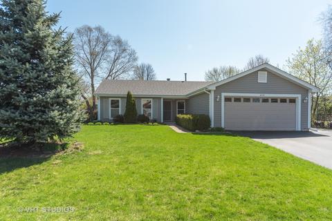 640 Claymont Ct, Algonquin, IL 60102 photo 2