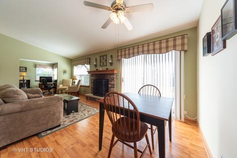 640 Claymont Ct, Algonquin, IL 60102 photo 10