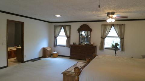 406 E Madison St, Philo, IL 61864 photo 33