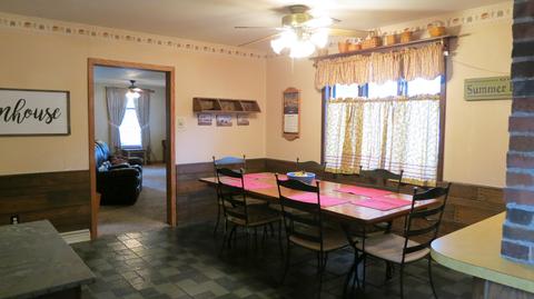 406 E Madison St, Philo, IL 61864 photo 8