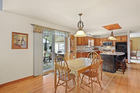 13160 Blackstone Ln, Plainfield, IL 60585 photo 4