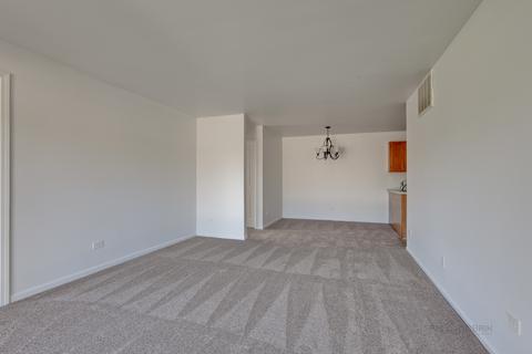 1363 Longacre Ln, Wheeling, IL 60090 photo 7