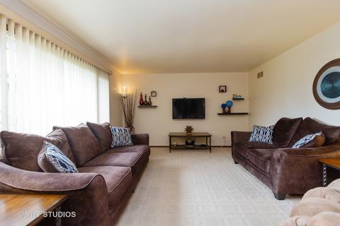13530 Florence Rd, Mokena, IL 60448 photo 2