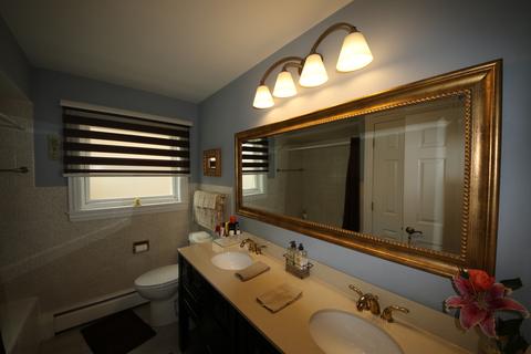 85 Dover Dr, Des Plaines, IL 60018 photo 9