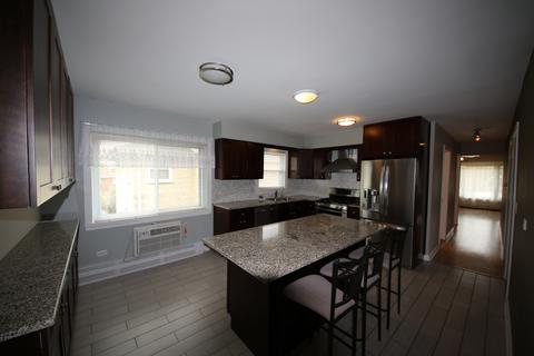85 Dover Dr, Des Plaines, IL 60018 photo 14