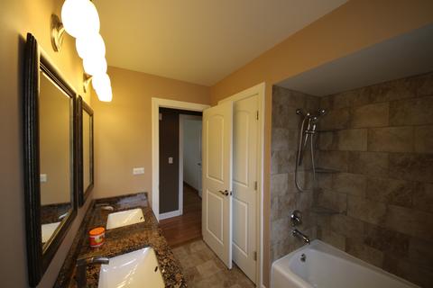 85 Dover Dr, Des Plaines, IL 60018 photo 17