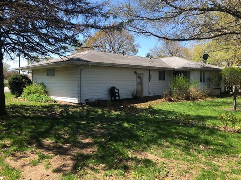 1003 Warren St, Chenoa, IL 61726 photo 14