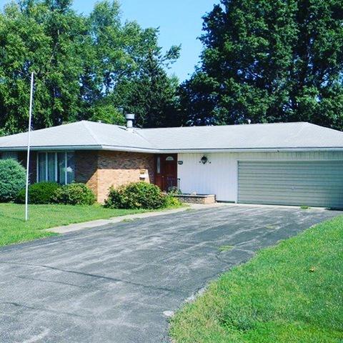 1003 Warren St, Chenoa, IL 61726 photo 1