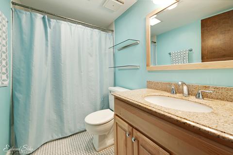 2718 Tichfield Ter, Johnsburg, IL 60051 photo 27