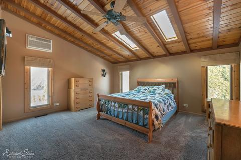 2718 Tichfield Ter, Johnsburg, IL 60051 photo 20