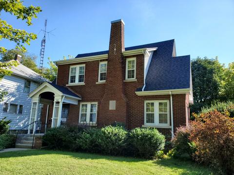 1503 Fell Ave, Bloomington, IL 61701 photo 2