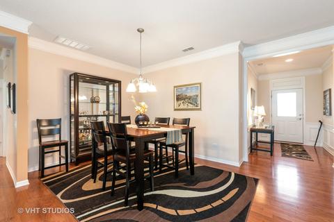 2831 Cascade Falls Cir, Elgin, IL 60124 photo 2