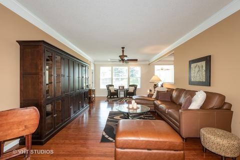 2831 Cascade Falls Cir, Elgin, IL 60124 photo 5