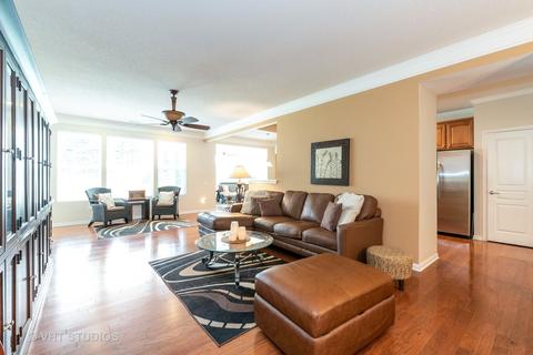 2831 Cascade Falls Cir, Elgin, IL 60124 photo 3