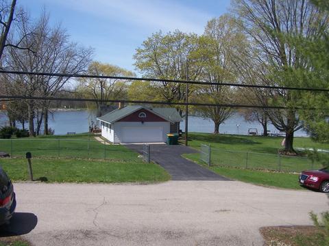 1210 Blackhawk Ave, Mchenry, IL 60051 photo 19