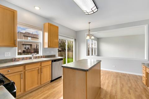 1930 Capri Dr, Aurora, IL 60503 photo 10