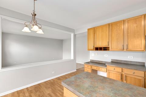 1930 Capri Dr, Aurora, IL 60503 photo 7