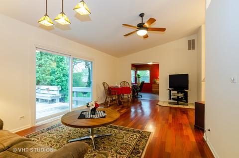 720 Timberwood Ln, Algonquin, IL 60102 photo 3