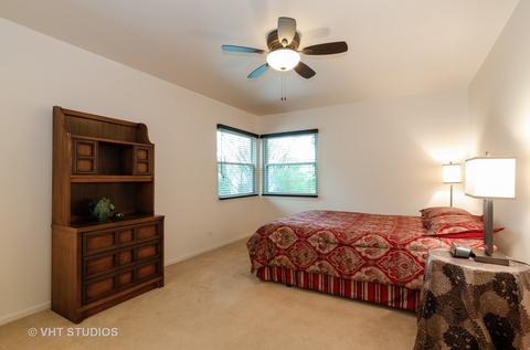 720 Timberwood Ln, Algonquin, IL 60102 photo 8