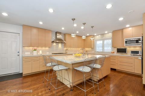 625 Wicklow Rd, Deerfield, IL 60015 photo 4