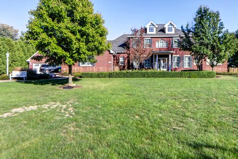 304 S Cleveland St, Philo, IL 61864 photo 1