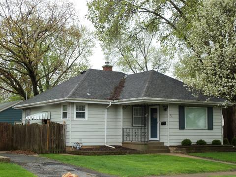 821 Douglas St, Morris, IL 60450 photo 1