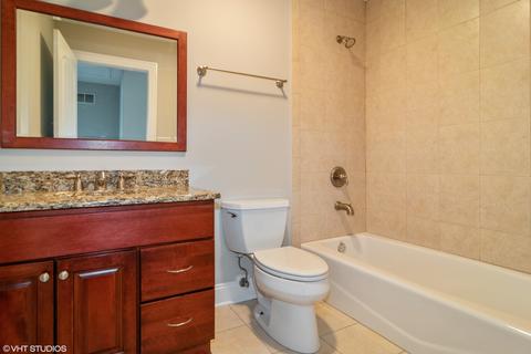 9531 Shields Ave, Brookfield, IL 60513 photo 13