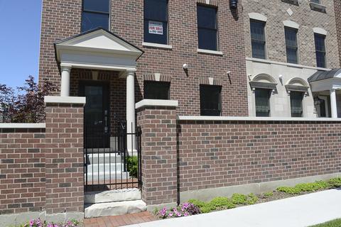 170 S Washington St, Wheaton, IL 60187 photo 2
