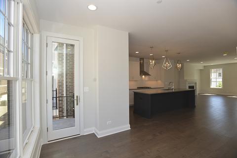170 S Washington St, Wheaton, IL 60187 photo 7