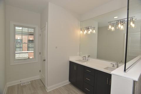 170 S Washington St, Wheaton, IL 60187 photo 18
