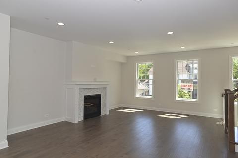 170 S Washington St, Wheaton, IL 60187 photo 6
