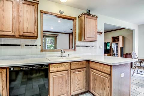 1831 Darby Ln, Davis, IL 61019 photo 8