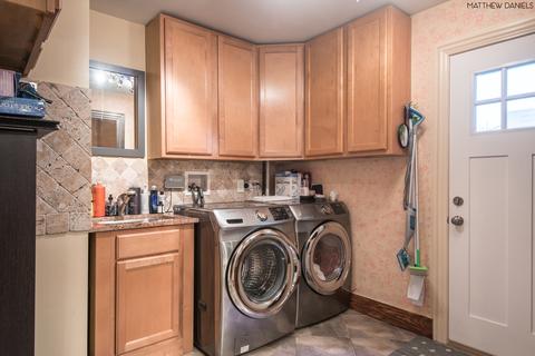 7734 W 81st Pl, Bridgeview, IL 60455 photo 13