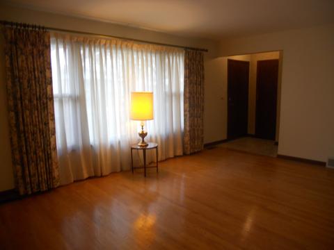 5955 W Maple Ave, Berkeley, IL 60163 photo 3